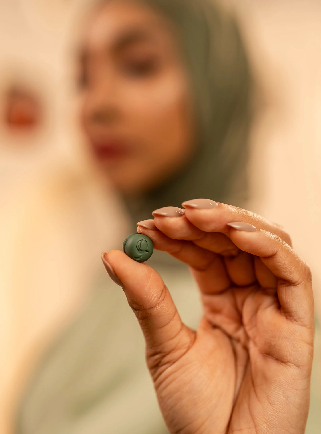Minimalist hijab magnets – powerful hold, no pins needed, ideal for professional and everyday looks