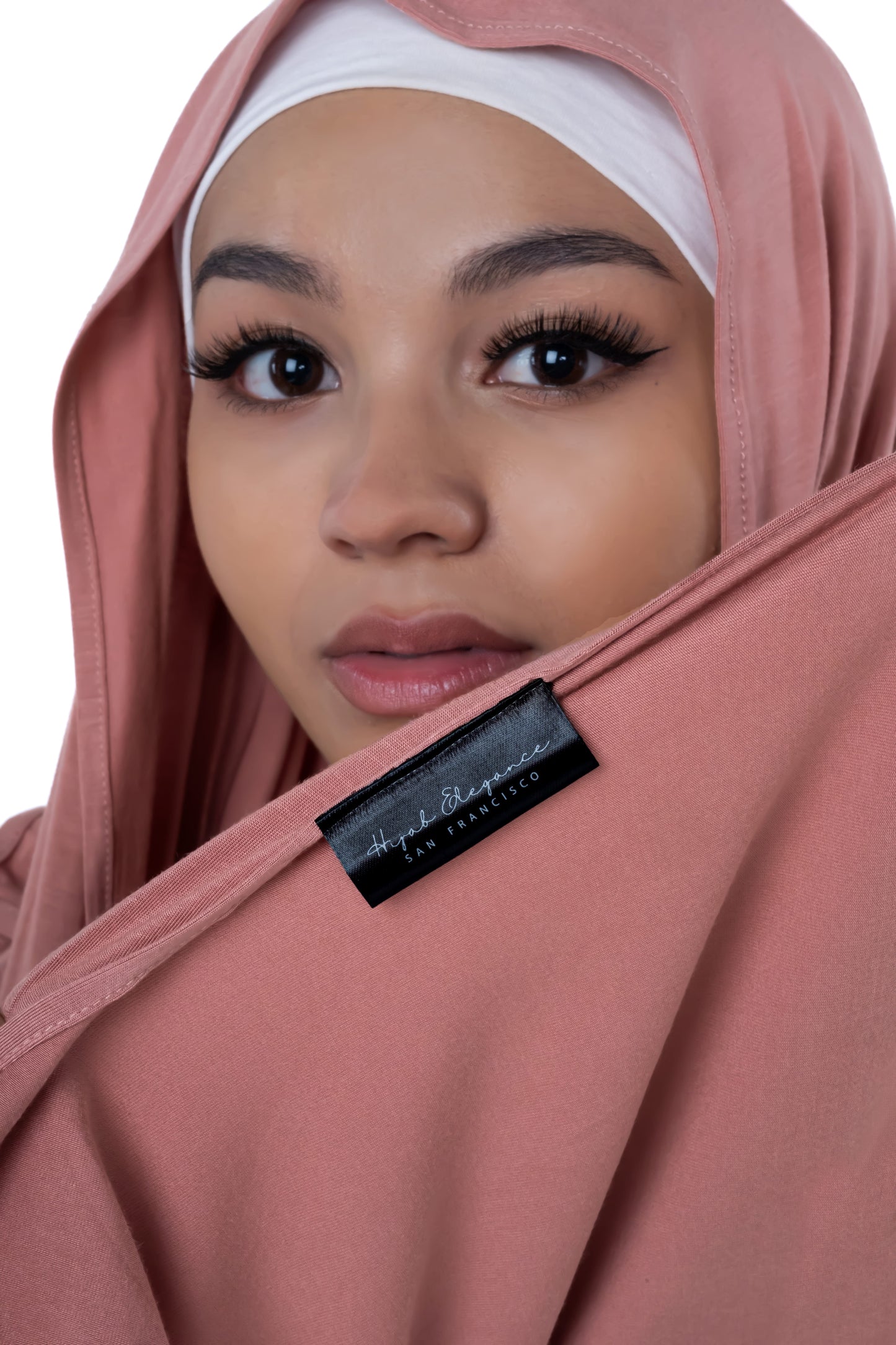 Elegant rosy brown hijab – soft jersey fabric for professional women, office wear, and business meetings