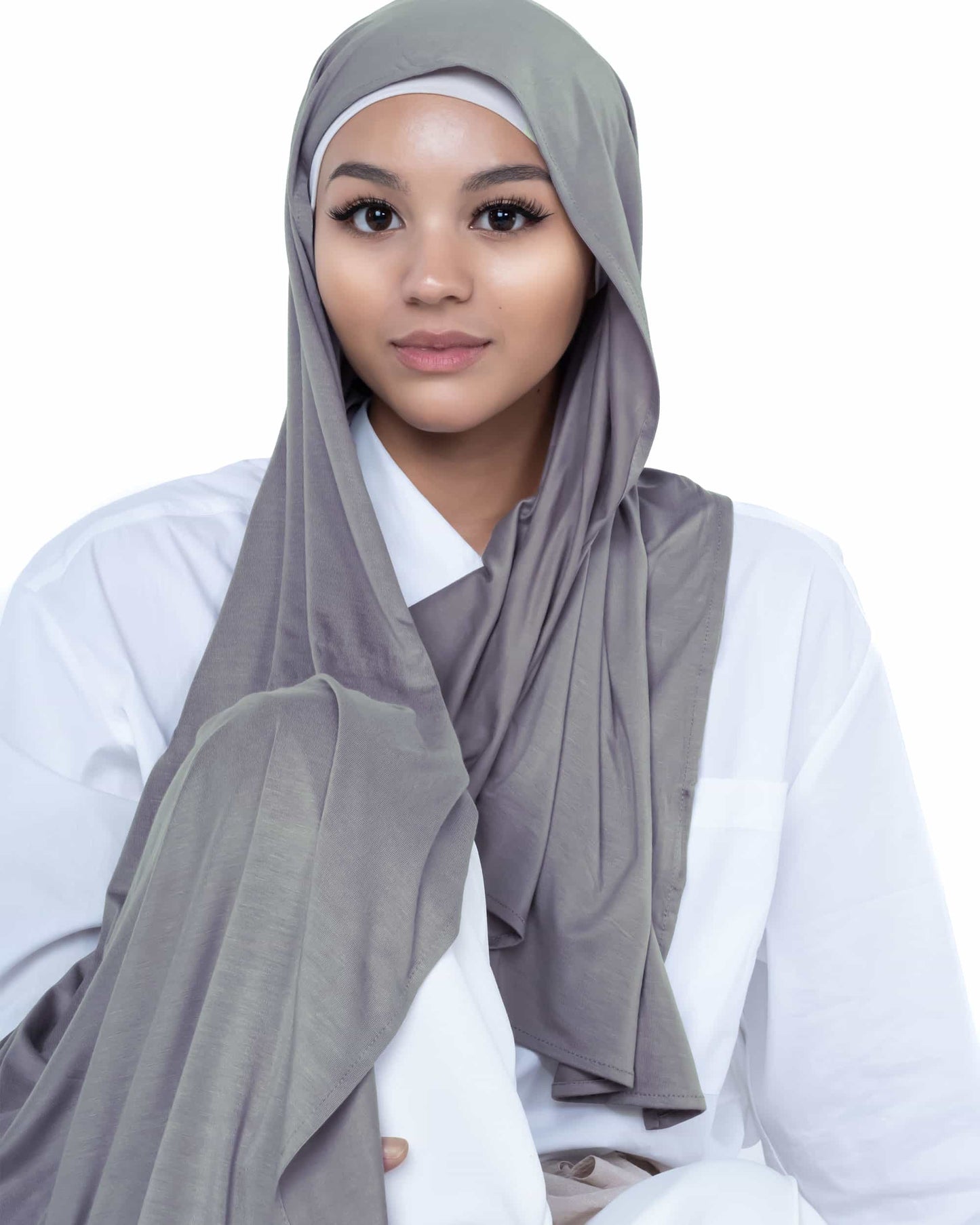 Silver grey jersey hijab – soft, breathable headscarf for college girls and young women