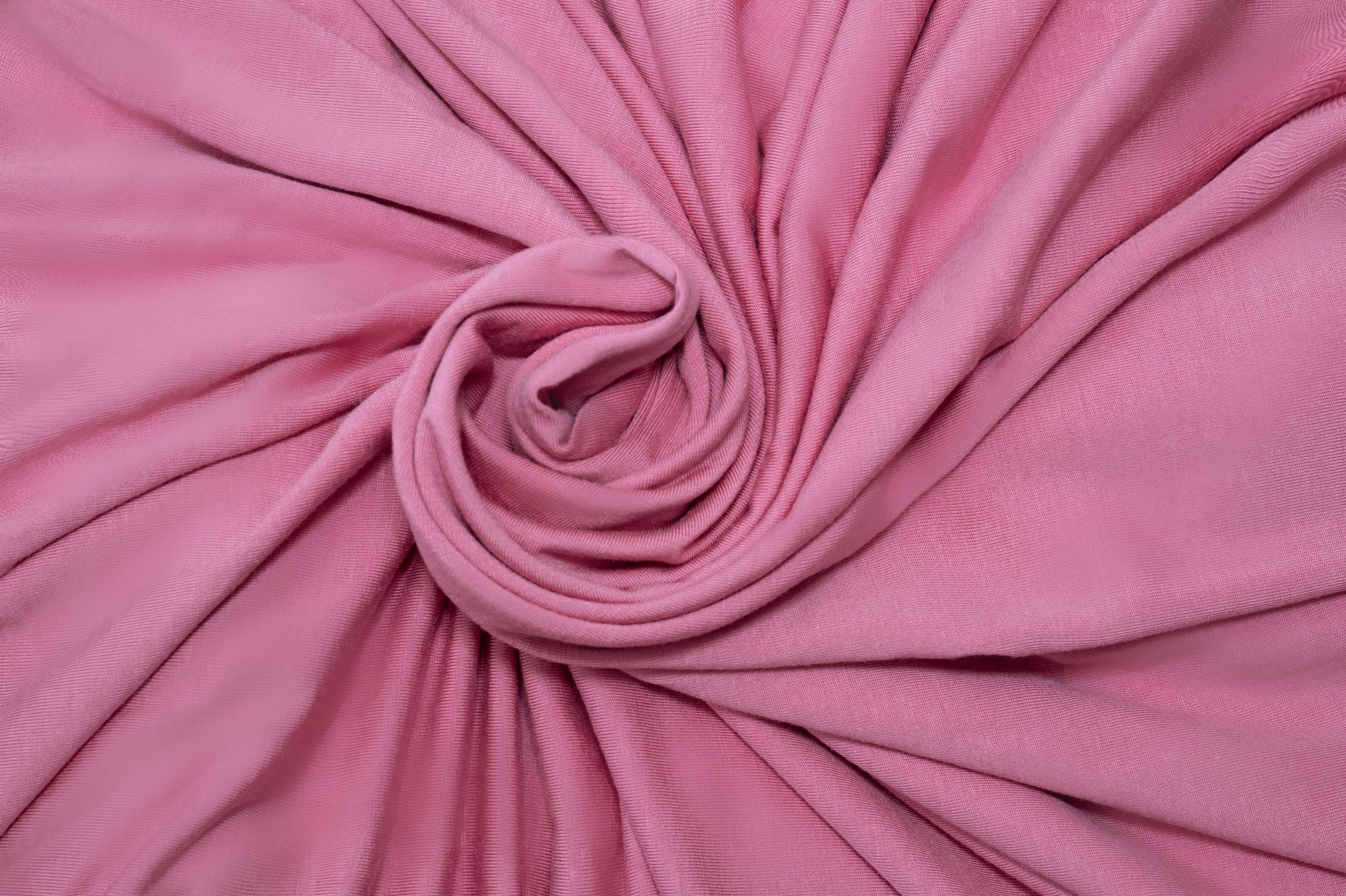Chic dusty pink hijab – stylish modest scarf for modern Muslim women, youth, and professionals