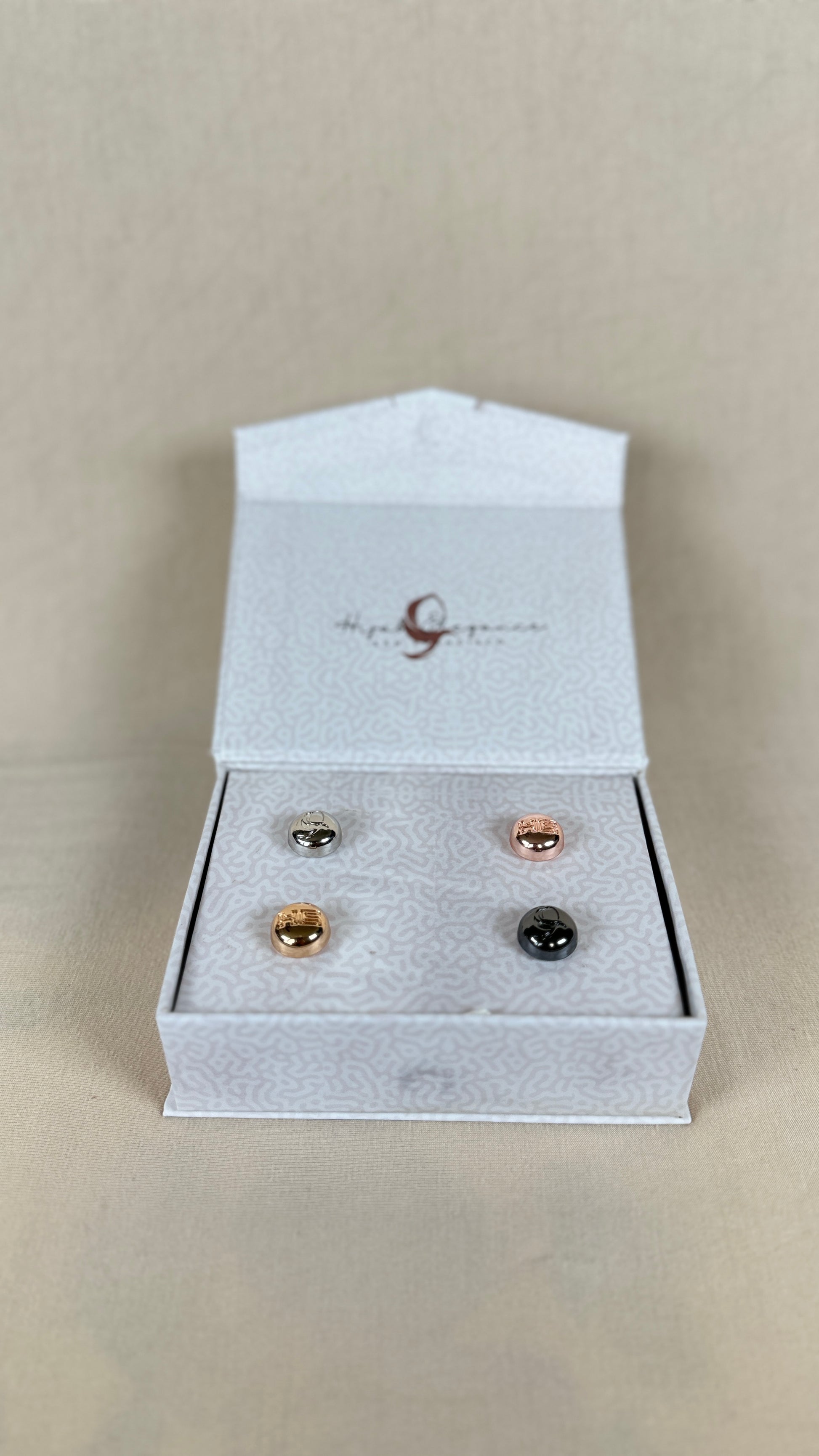 Metallic hijab magnet set of 4– strong everyday scarf fasteners for modest fashion styling