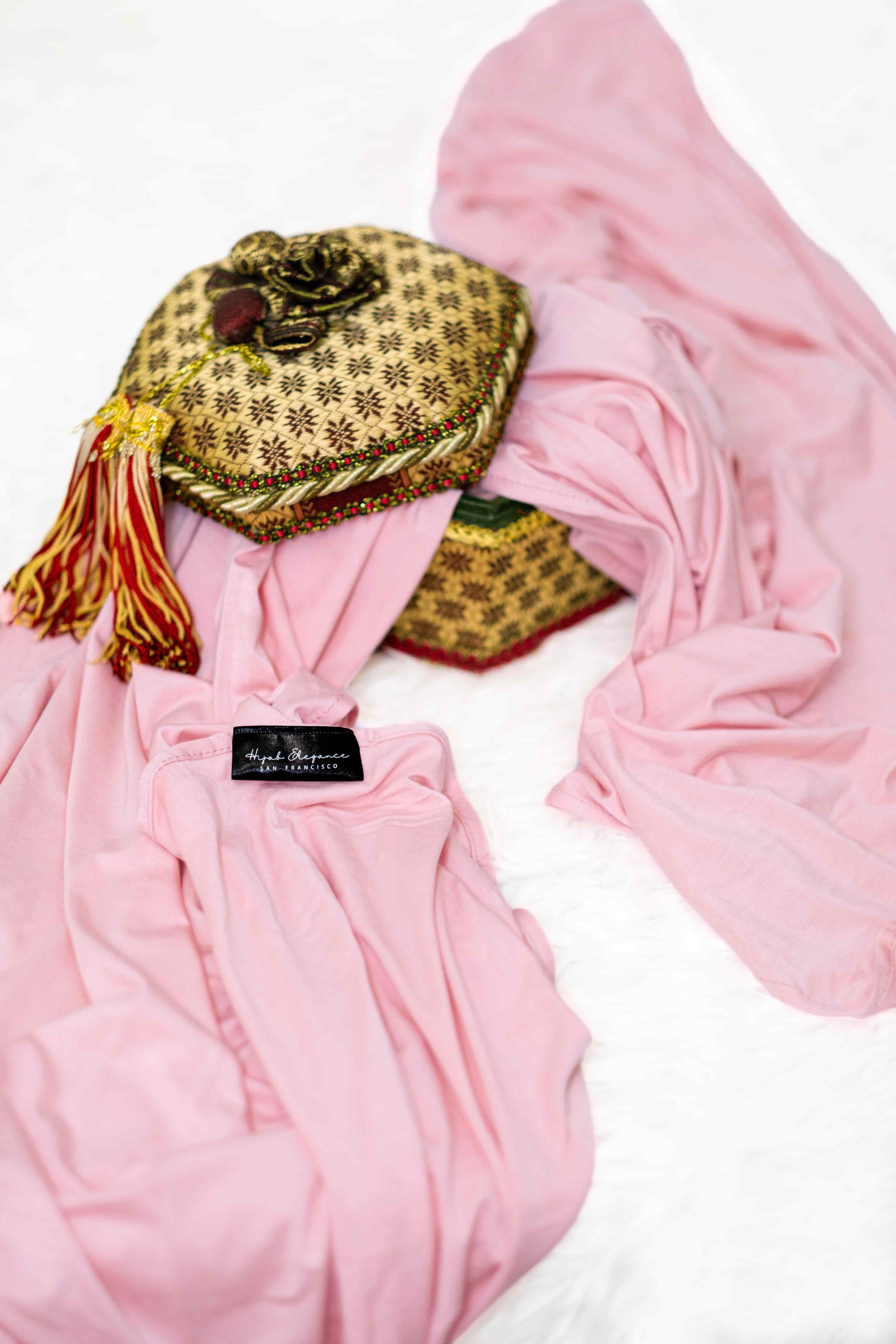 Premium salmon pink hijab – wrinkle-resistant jersey scarf for Eid, weddings, and cultural occasions